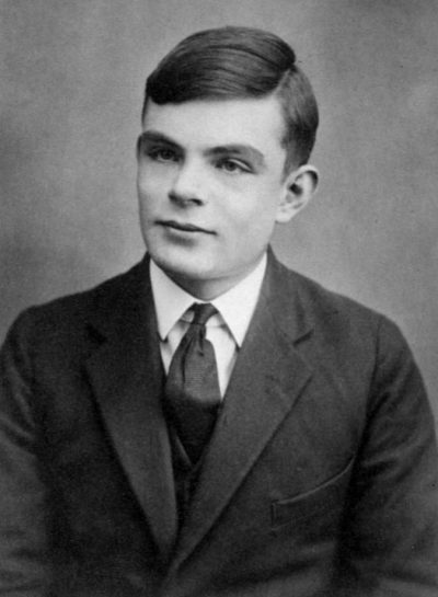 Alan Turing e1506028755900